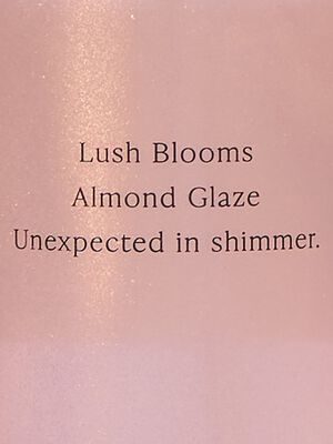 Velvet Petals Shimmer Fragrance Mist 250ML