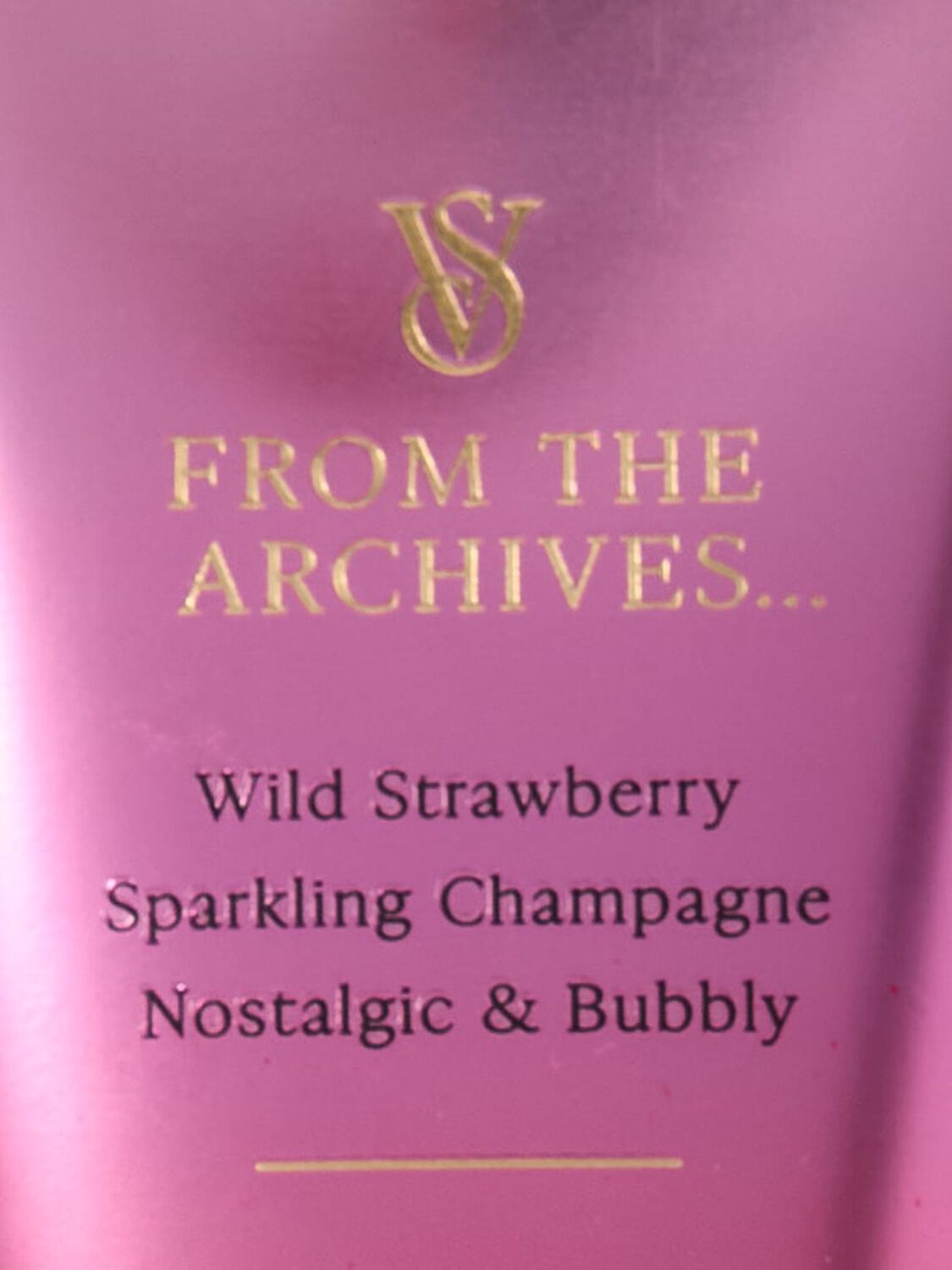 beauty Body Care Strawberries & Champagne Fragrance Lotion 236 ml Floral 2 of 4 