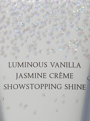 Iconic Glam Shimmer Fragrance Lotion