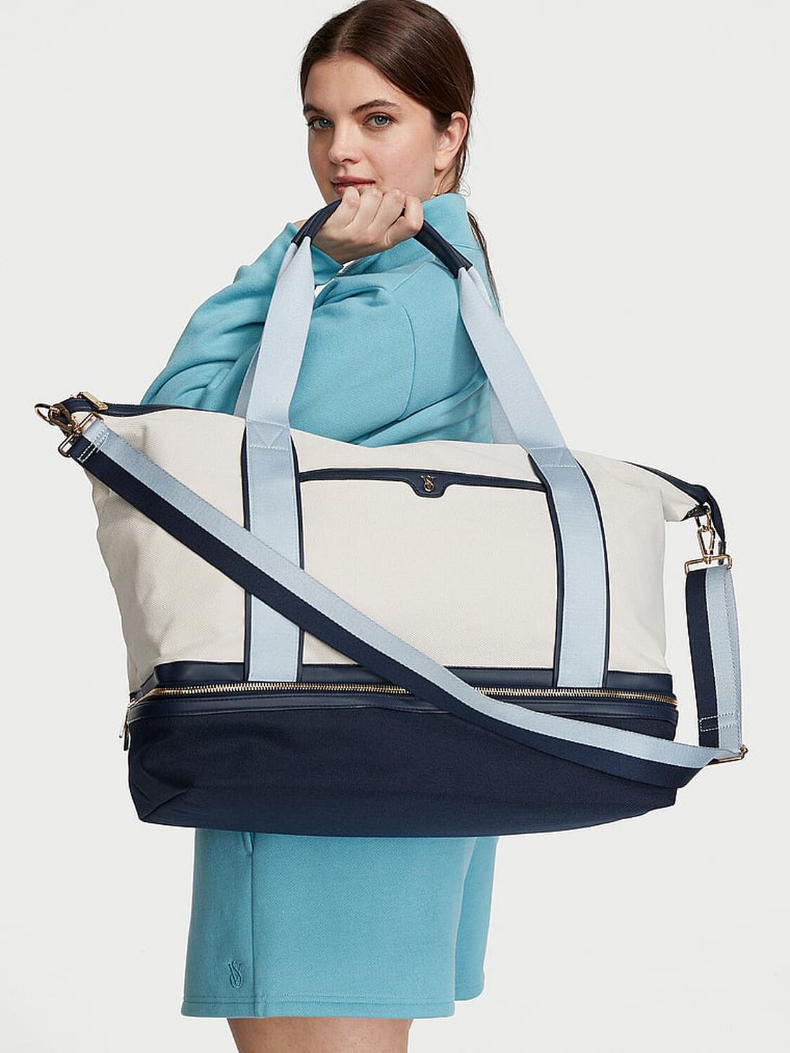 vs Victoria's Secret Weekender Bag Blue Colorblock 3 of 3 