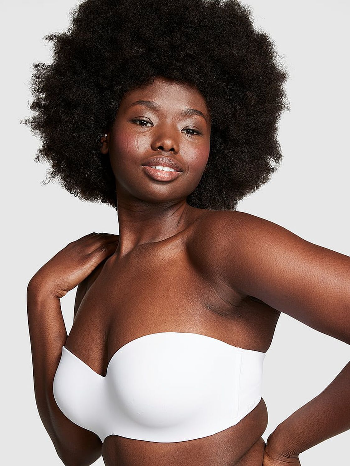 vs Pink Wear Everywhere Wear Everywhere Push-Up Strapless Bra Optic White 1 of 3 