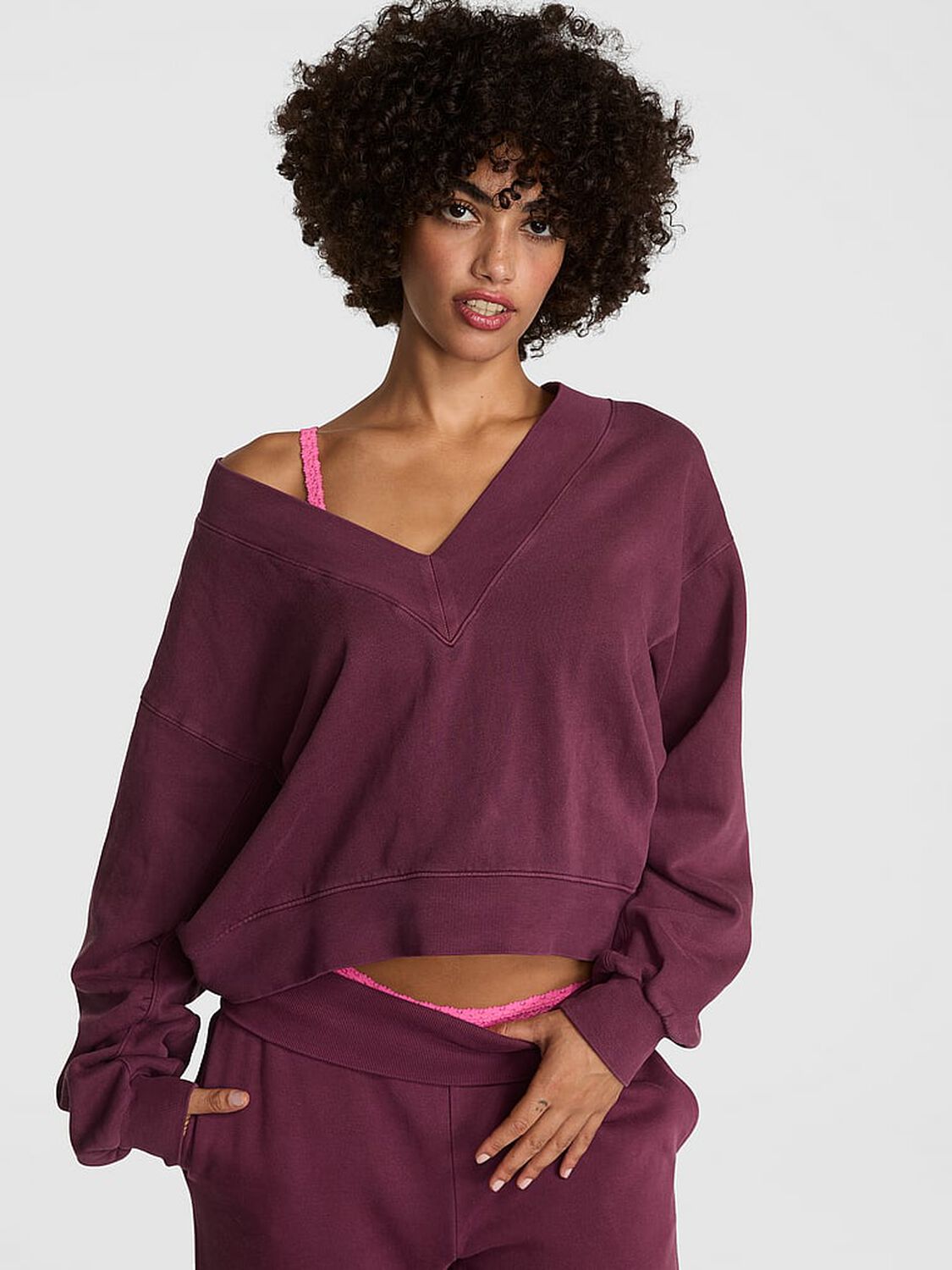 vs Pink Ivy Fleece V-Neck High-Low Cropped Sweatshirt Wild Rose 1 of 3 