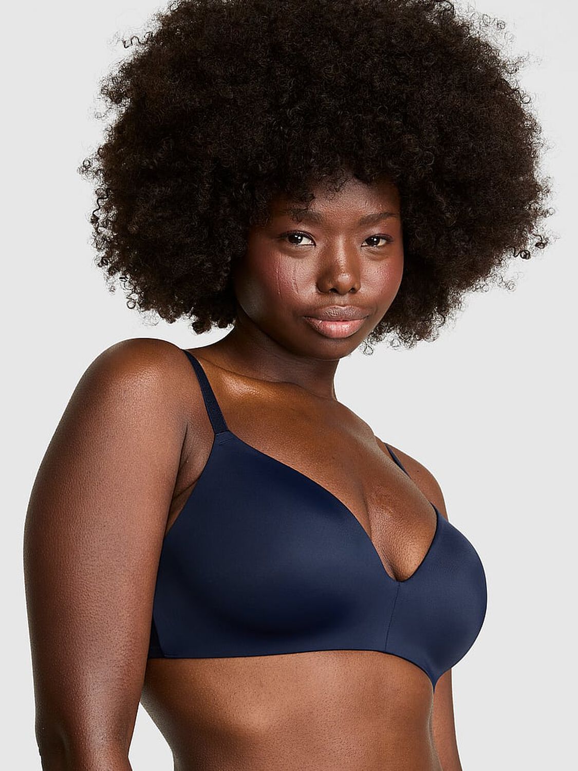 vs Pink Wear Everywhere Wear Everywhere Lightly Lined Wireless Bra Noir Navy 3 of 3 