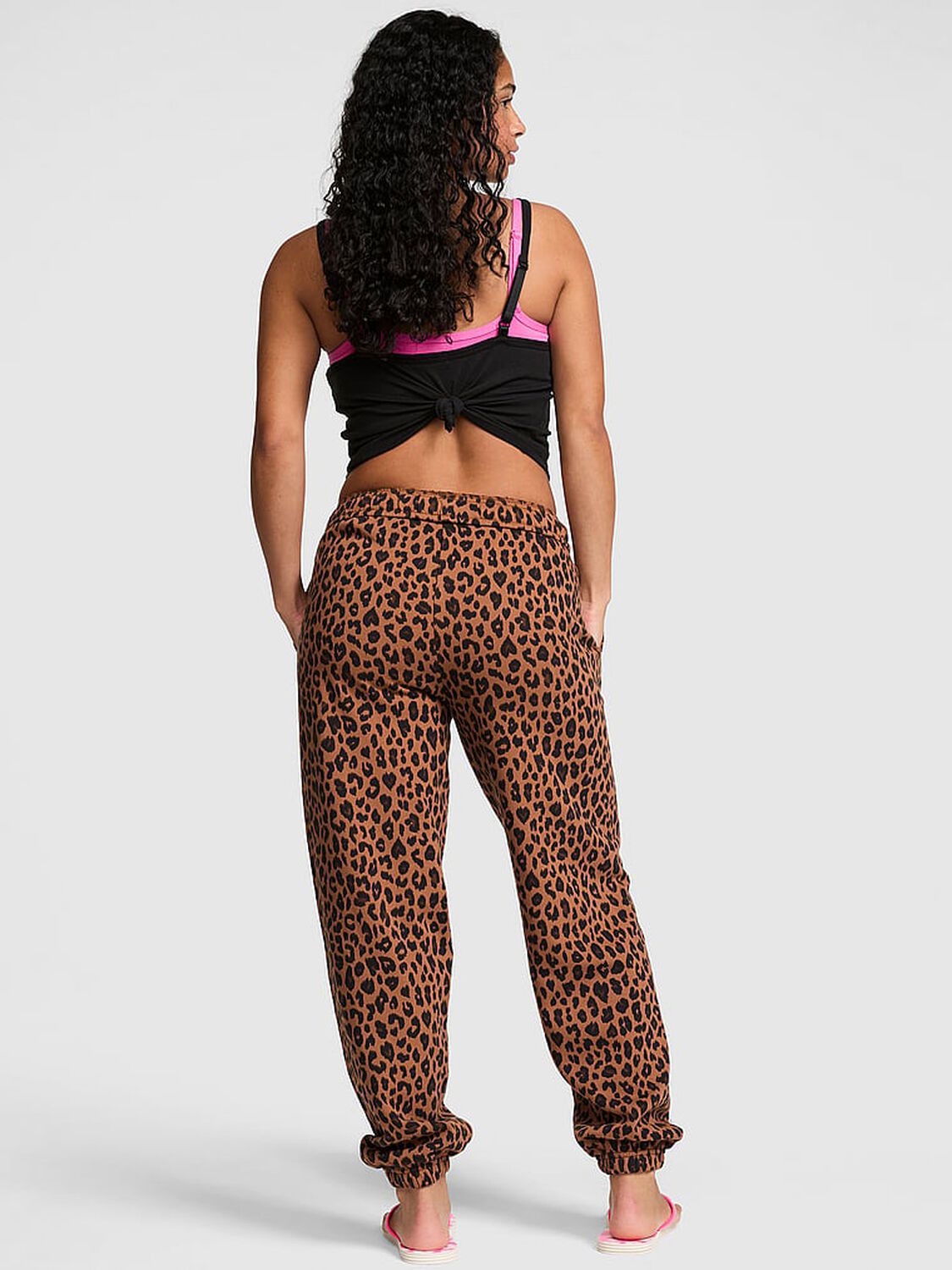 vs Pink Campus Fleece&trade;&nbsp;Sweatpants Leopard 2 of 3 
