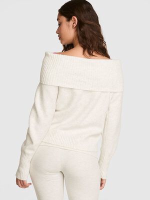 Comfy Girl Oﬀ-The-Shoulder Foldover Sweater