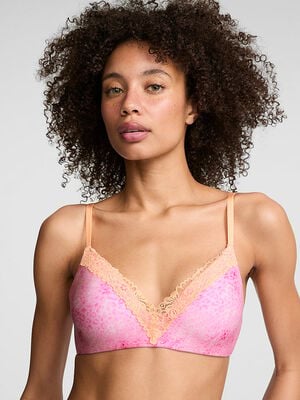 Wear Everywhere&trade; Lightly Lined Wireless Bra