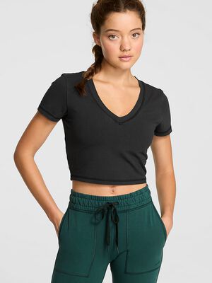 All-Day Cotton V-Neck Cropped Tee