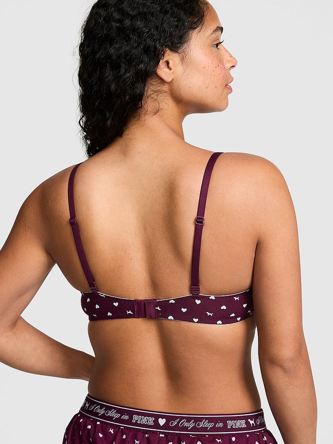 vs Pink Wear Everywhere&trade; Lightly Lined Wireless Bra Wild Rose Heart & Dog Print 2 of 3 
