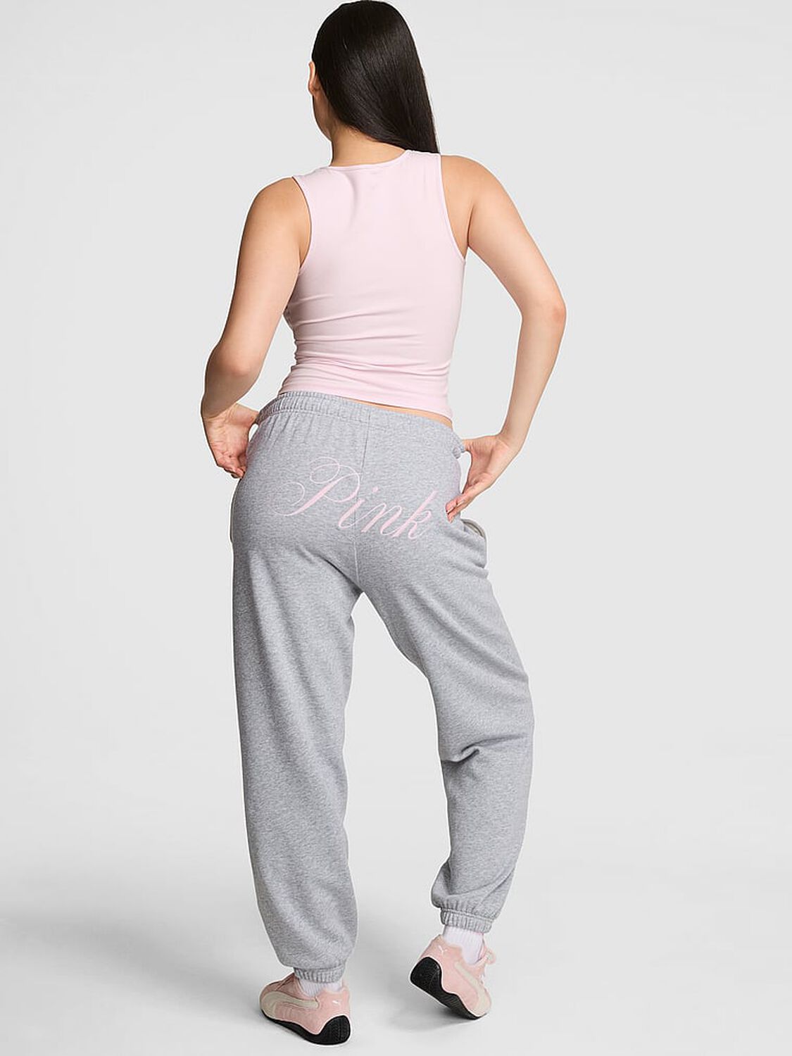 vs Pink Ivy Fleece Campus Sweatpants Vs Medium Heather Grey Holiday 2 of 3 