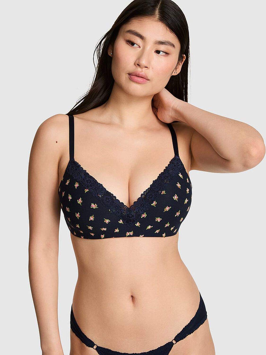 vs Pink Wear Everywhere&trade; Lightly Lined Wireless Bra Noir Navy Rose Print 1 of 3 