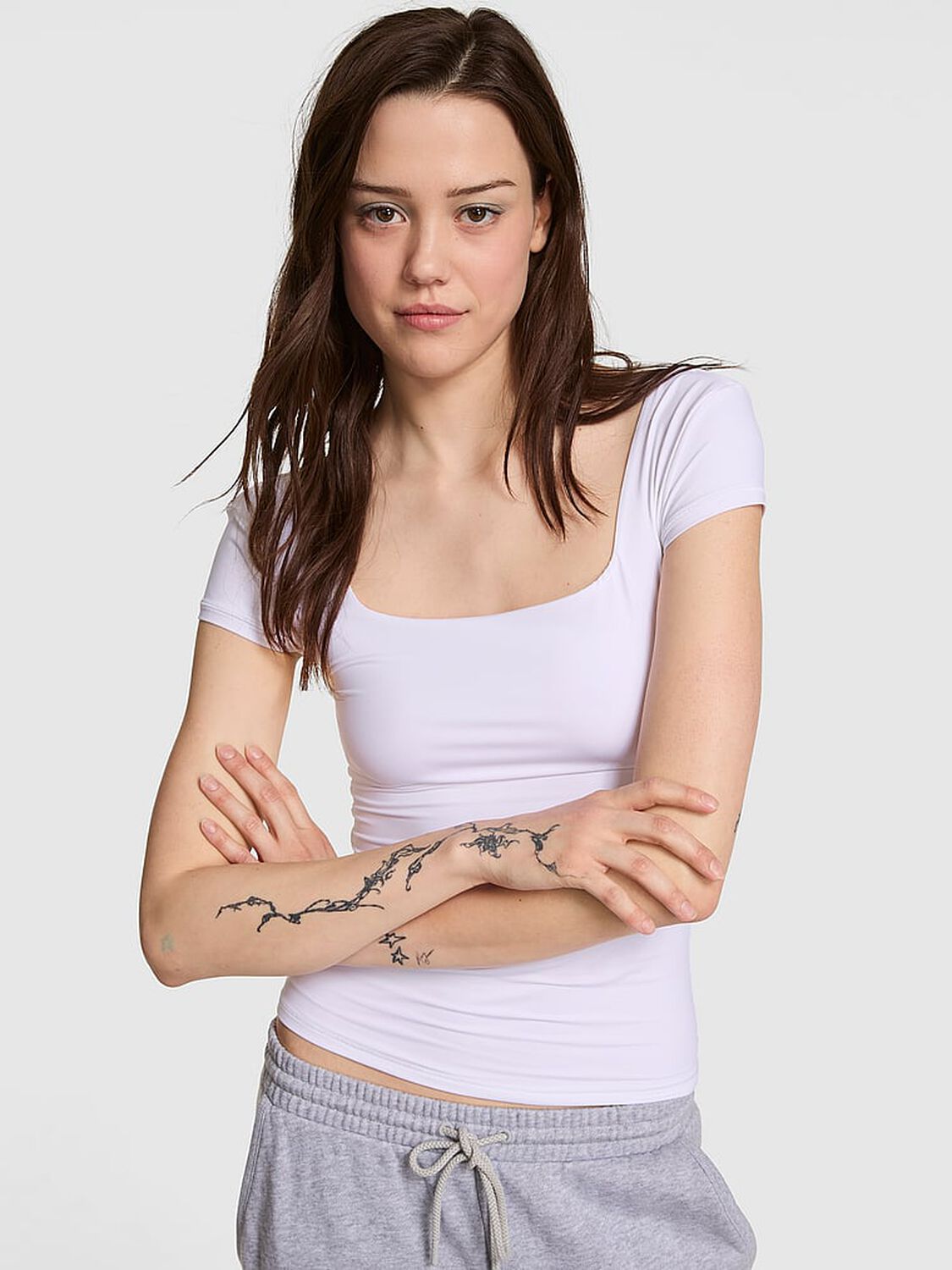 vs Pink Base Stretch Cap-Sleeve Tee Vs White 1 of 2 