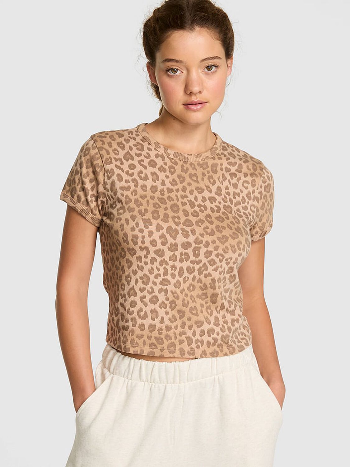 vs Pink Retro Cotton Tee Leopard Band 1 of 3 