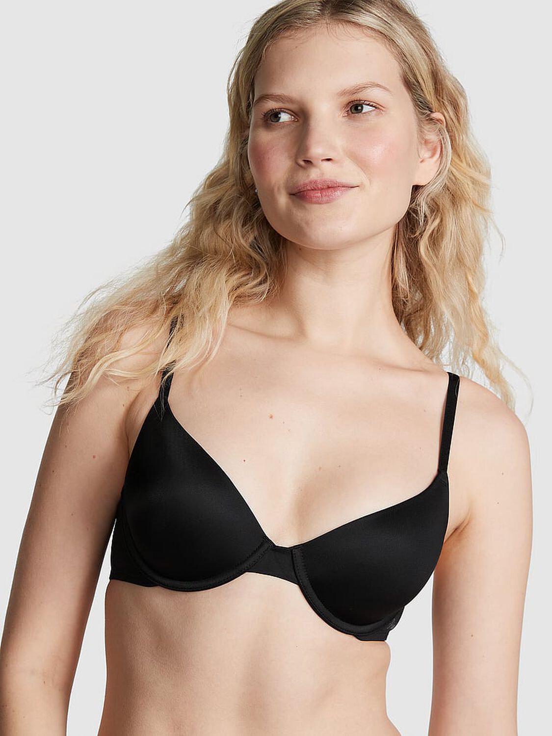vs Pink Wear Everywhere Wear Everywhere Lightly Lined T-Shirt Bra Pure Black 1 of 3 