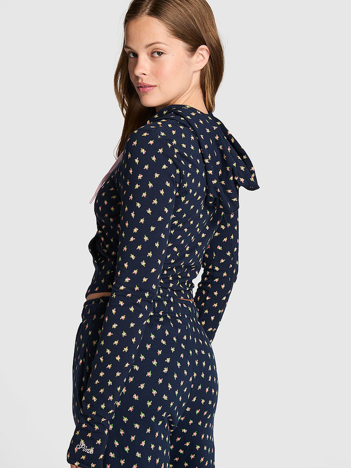 vs Pink All-Day Cotton&trade; Full-Zip Hoodie Noir Navy Fresh Florals 2 of 3 
