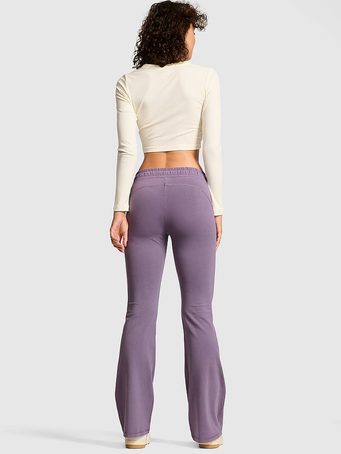 vs Pink All-Day Cotton Pocket Flare Leggings Frozen Plum Wash 2 of 3 