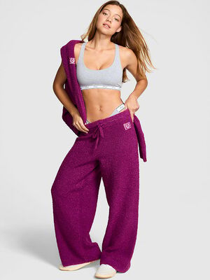 Cozy Boucl&eacute; Sweater Pants