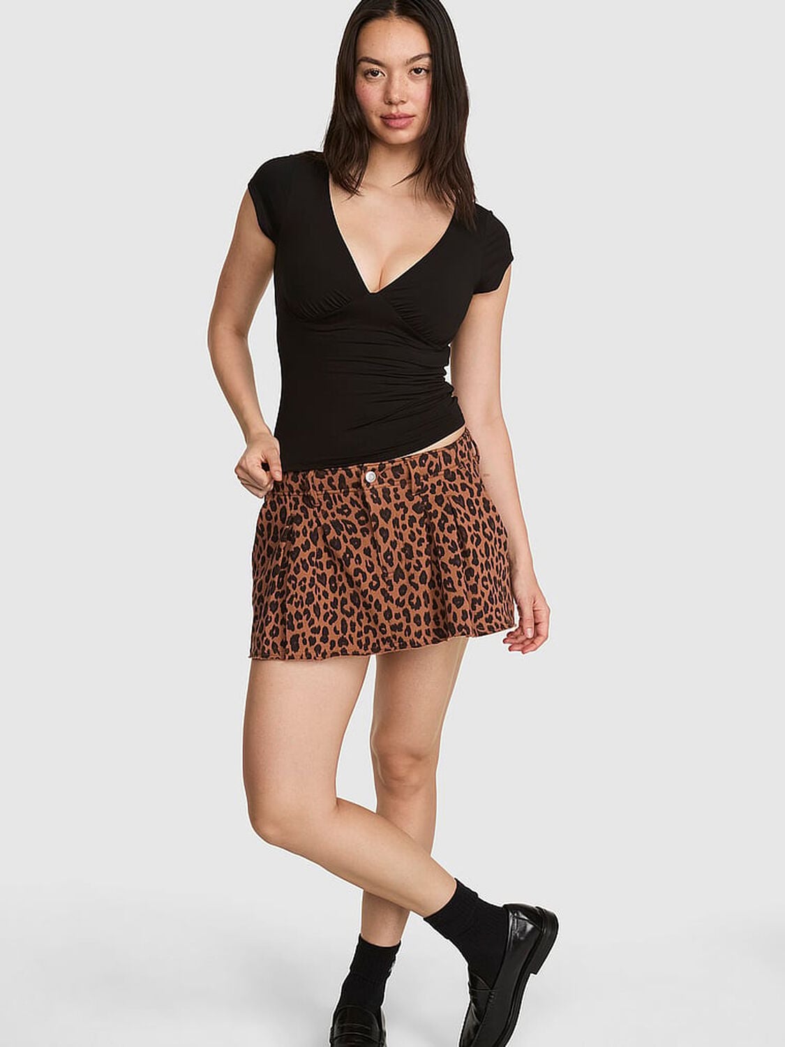 vs Pink Campus Fleece&trade; Pleated Skort Leopard 1 of 3 