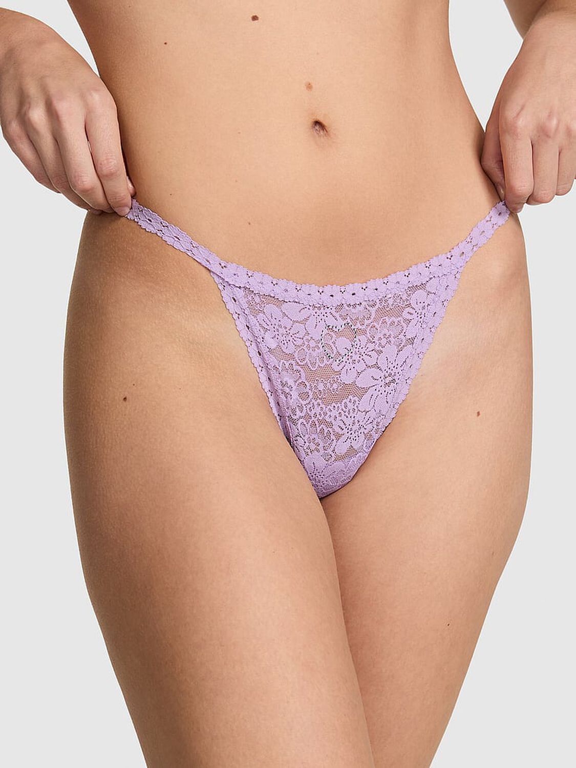 vs Pink Wink V-String Panty Purple Aster 1 of 3 