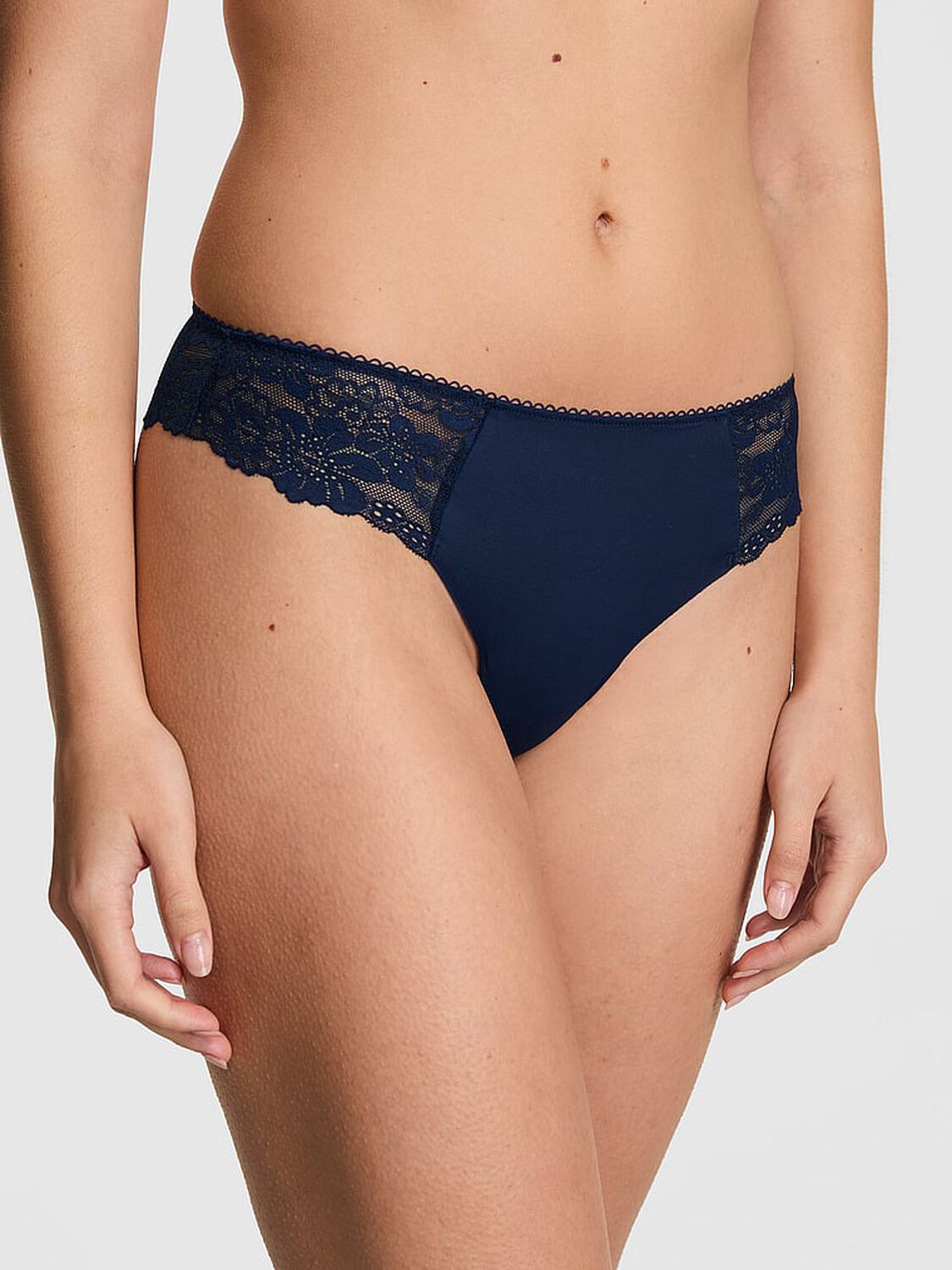 vs Pink No-Show Thong Panty Noir Navy 1 of 3 