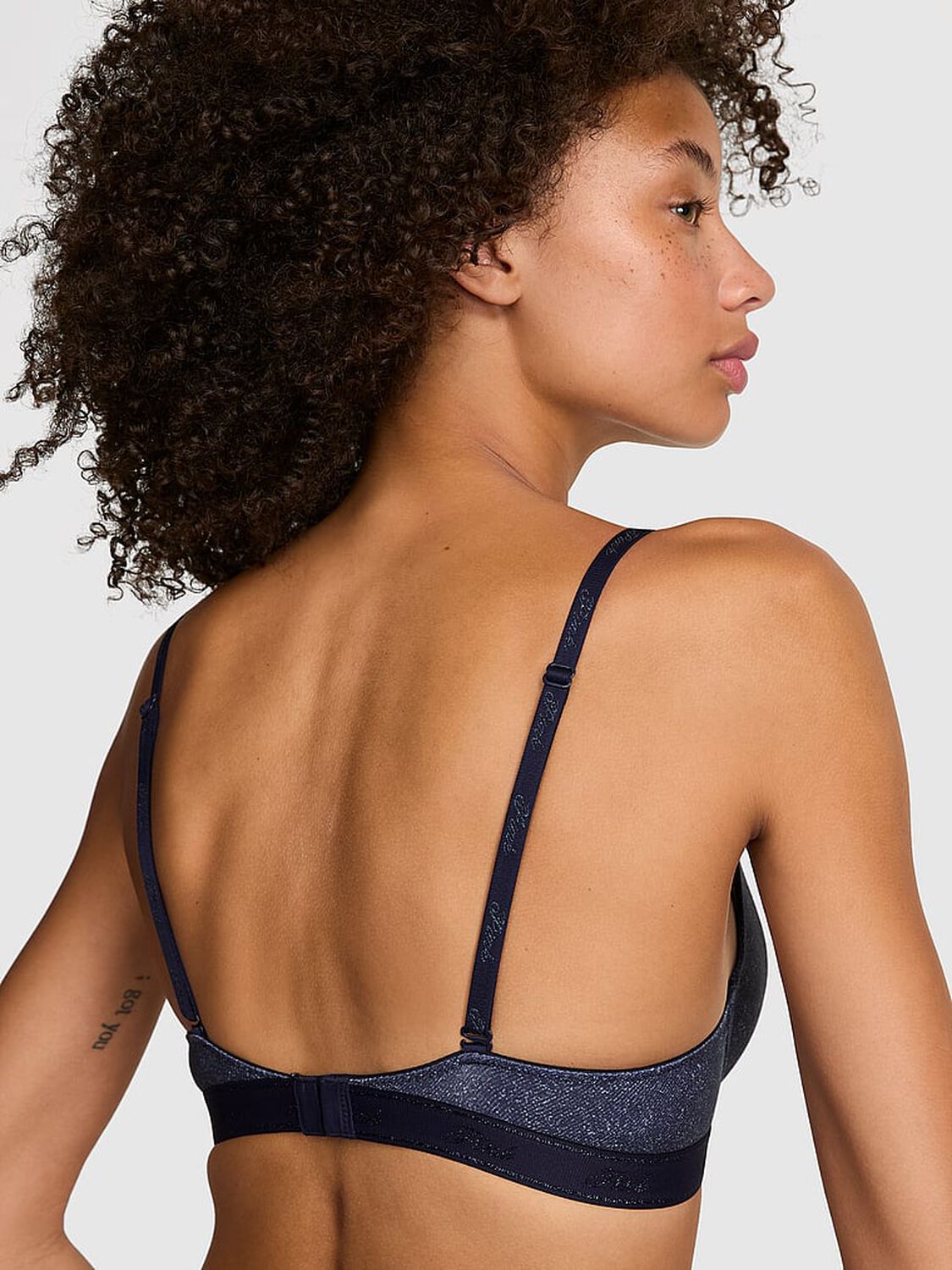 vs Pink Wear Everywhere Wear Everywhere Lightly Lined T-Shirt Bra Dark Denim 2 of 2 