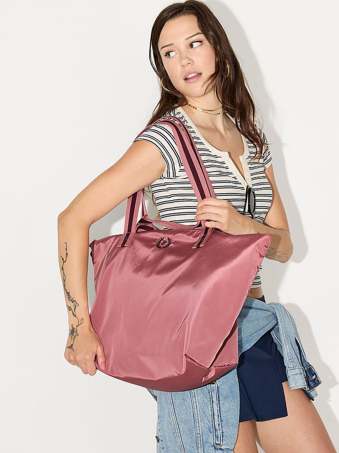 vs Pink Nylon Tote Bag Soft Begonia 3 of 3 