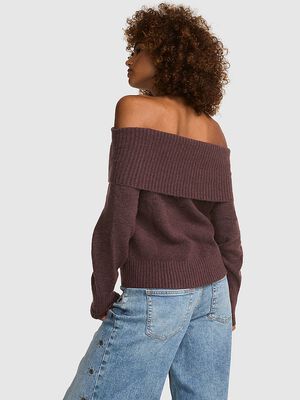 Comfy Girl Oﬀ-The-Shoulder Foldover Sweater