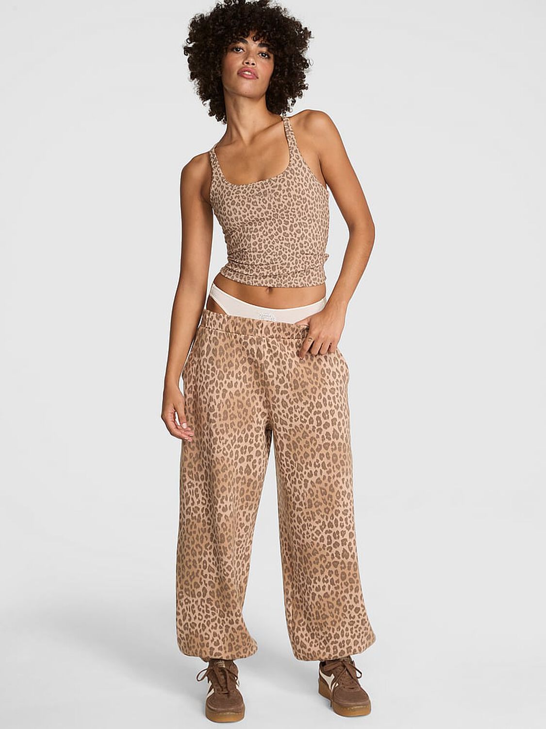 vs Pink Ivy Fleece Oversized Sweatpants Leopard 1 of 3 