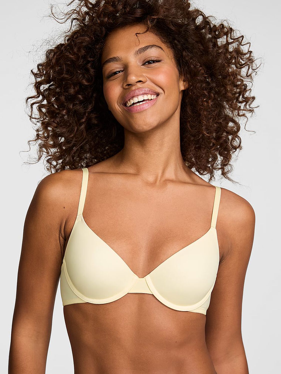 vs Pink Wear Everywhere Wear Everywhere Lightly Lined Full Coverage T-Shirt Bra Palest Yellow 1 of 3 
