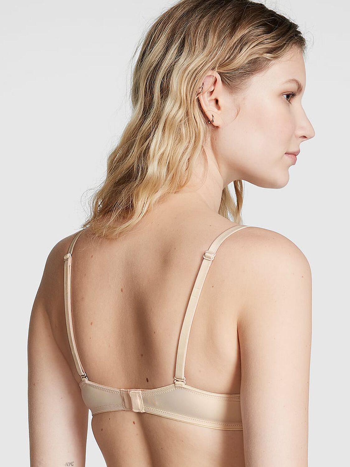 vs Pink Wear Everywhere Wear Everywhere Push-Up Marzipan 2 of 3 