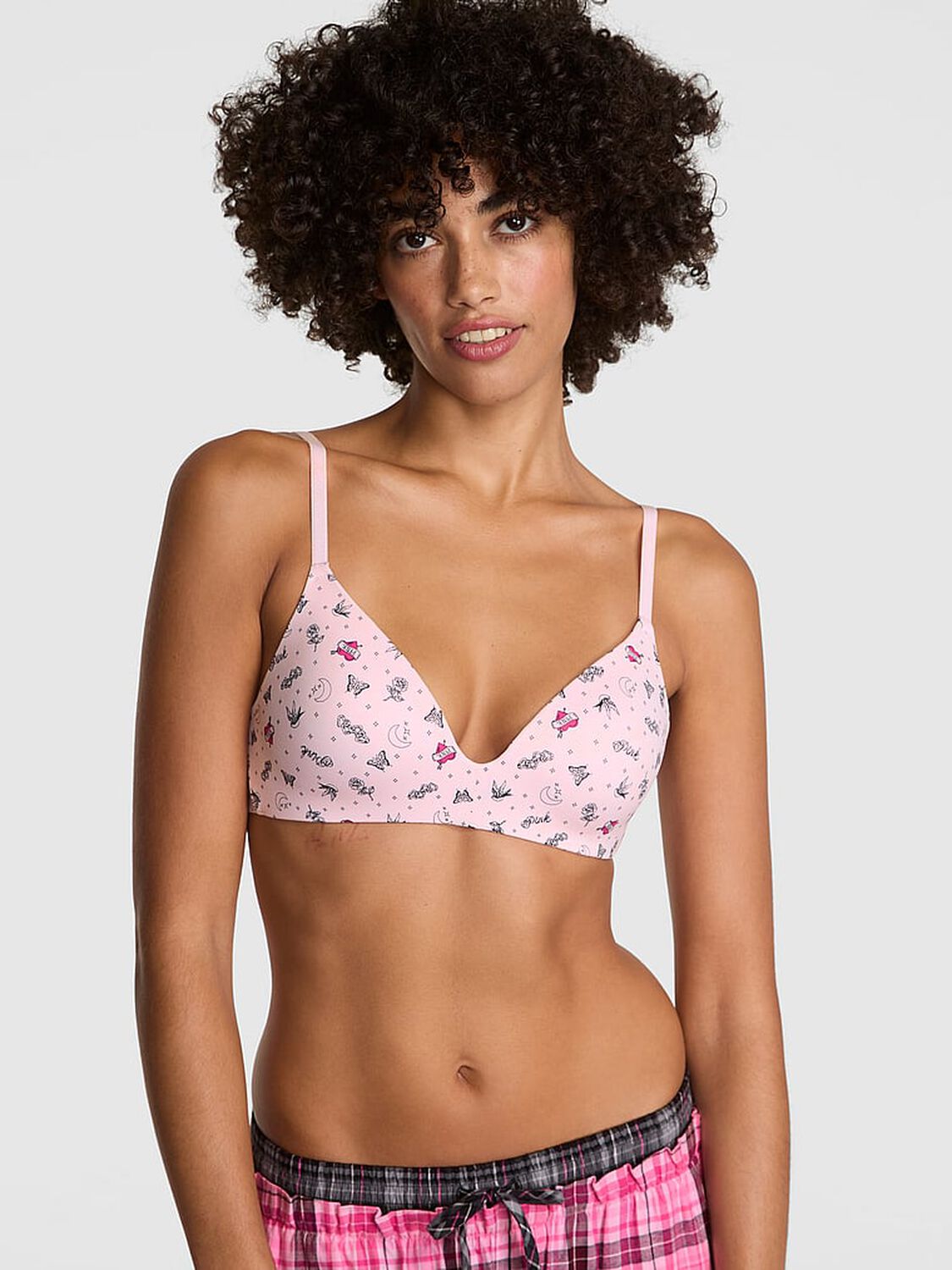 vs Pink Wear Everywhere Wear Everywhere Lightly Lined Wireless Bra Pink Tulip Tattoo Print 1 of 3 