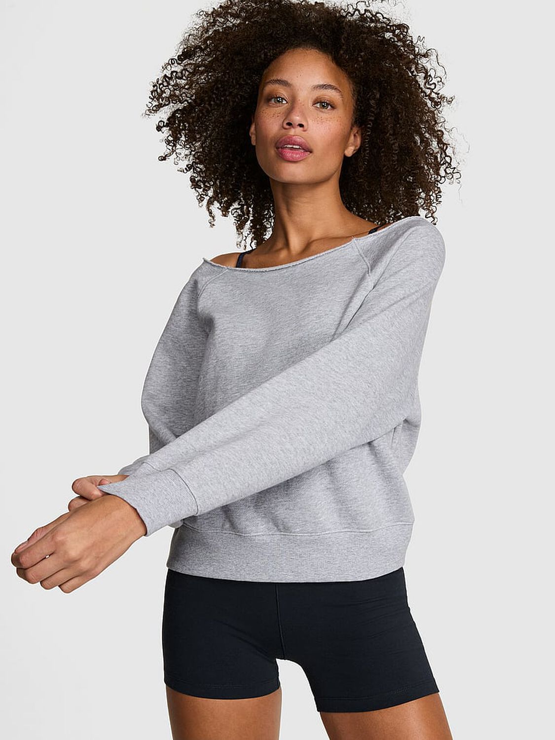 vs Pink Ivy Fleece Off-The-Shoulder Sweatshirt Medium Heather Grey 1 of 3 