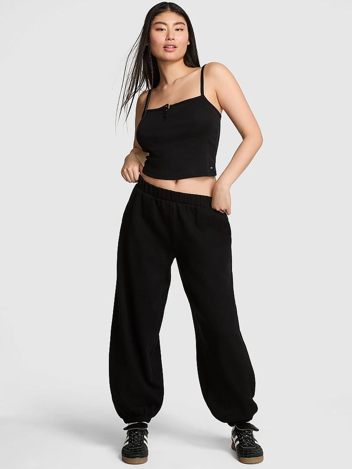 vs Pink Ivy Fleece Oversized Sweatpants Pure Black 1 of 4 
