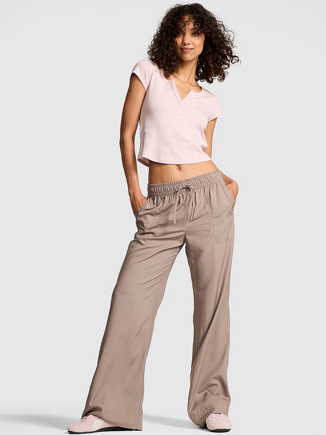 vs Pink Everyday Easy Wide-Leg Pants Iced Coffee 1 of 3 