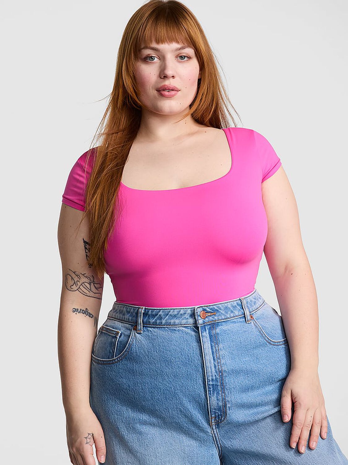 vs Pink Base Stretch Cap-Sleeve Tee Pink Gossip 1 of 3 