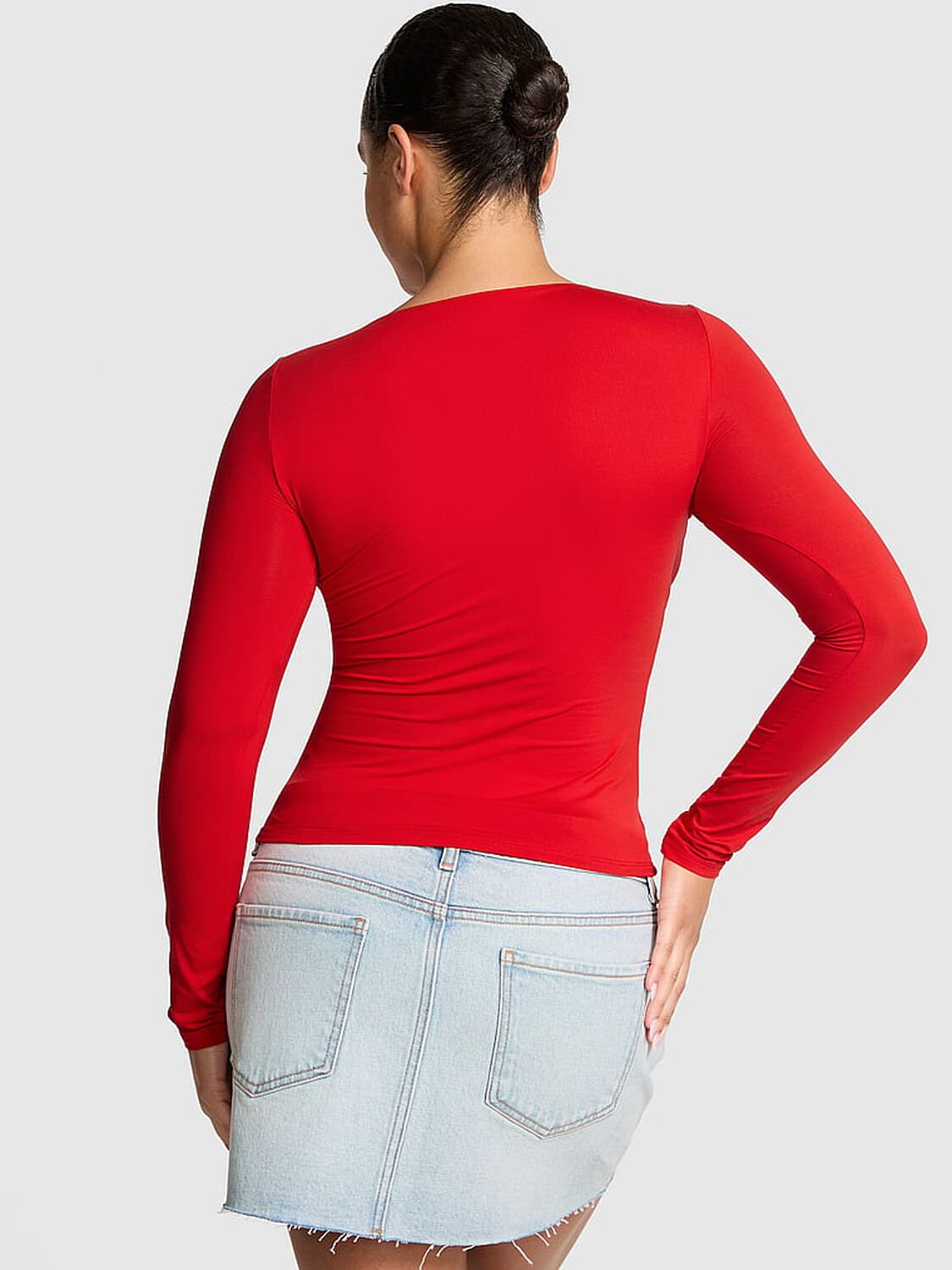 vs Pink Base Stretch Ruched Long-Sleeve Tee Bright Vermillion 2 of 2 