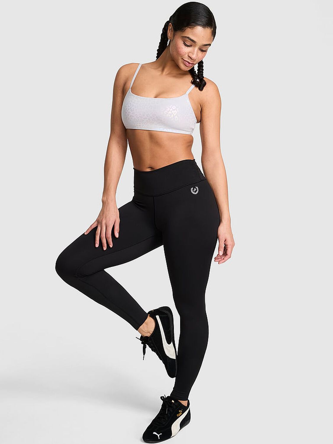 vs Pink PINK Relay&trade; Ruched Leggings Pure Black 1 of 3 