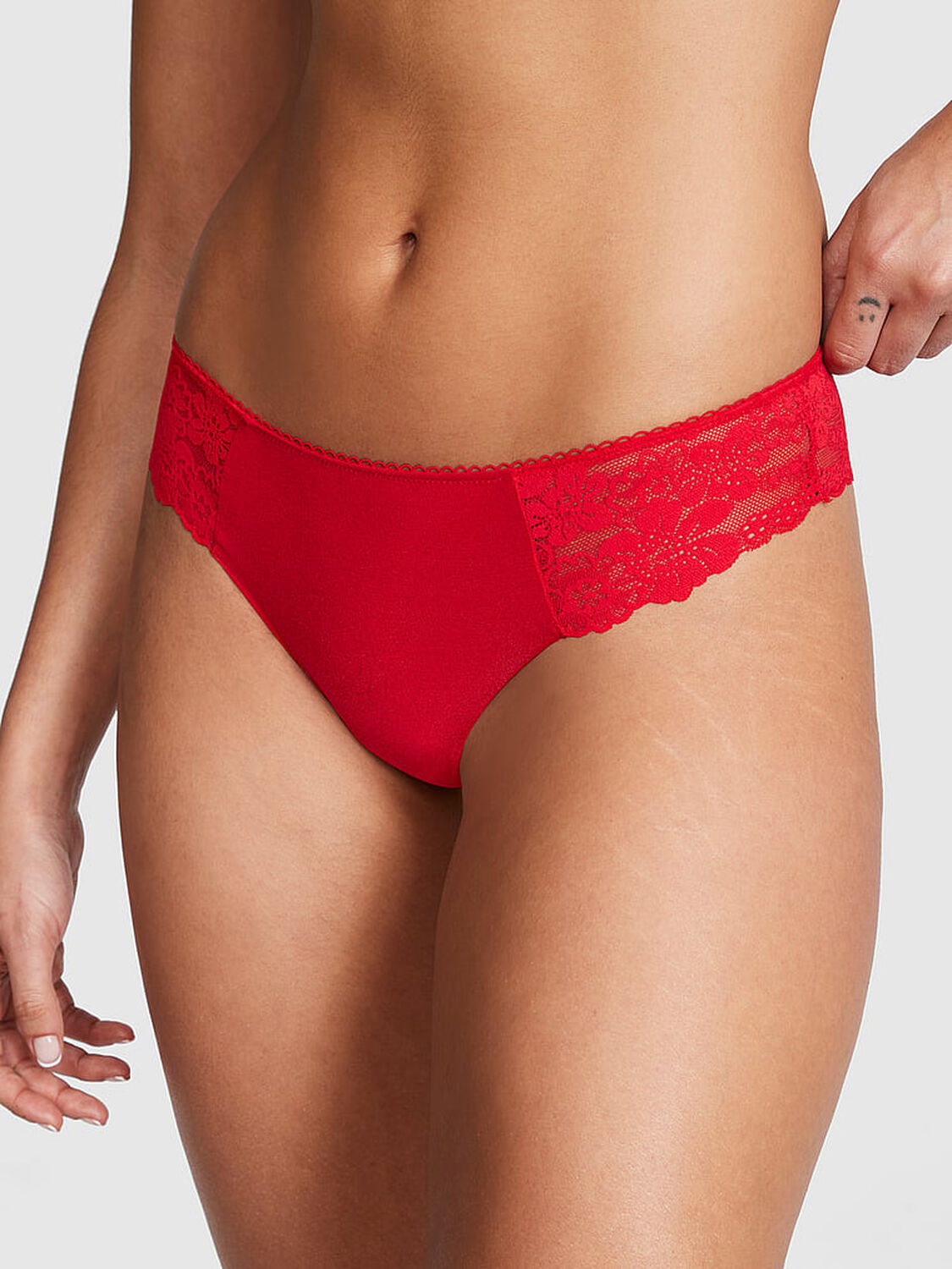 vs Pink No-Show Thong Panty 1 of 3 