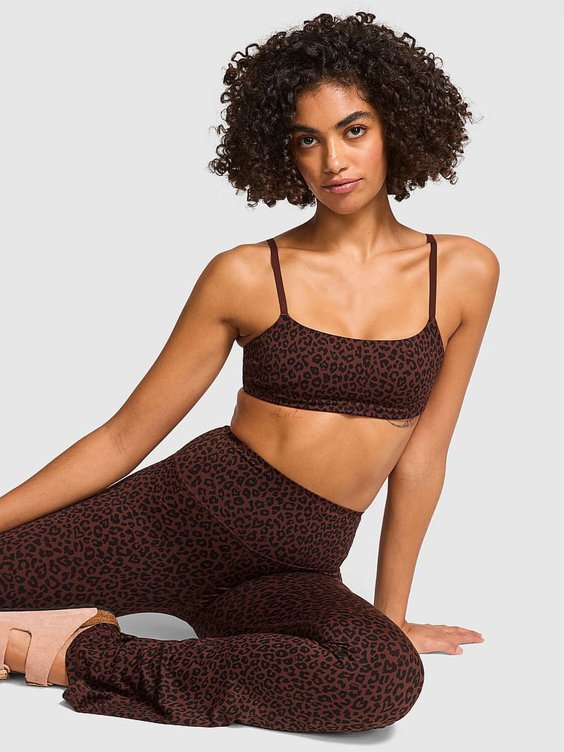 vs Pink Relay Square-Neck Sports Bra Leopard 1 of 4 