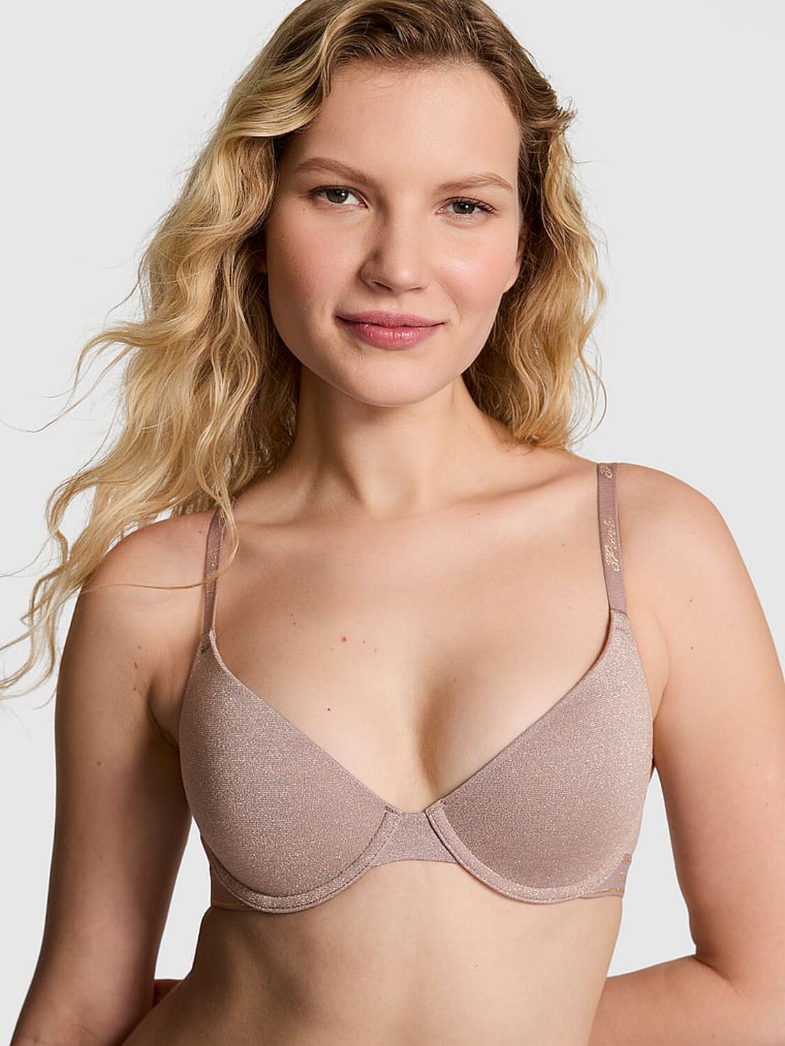 vs Pink Wear Everywhere Wear Everywhere Lightly Lined T-Shirt Bra Iced Coffee 1 of 4 