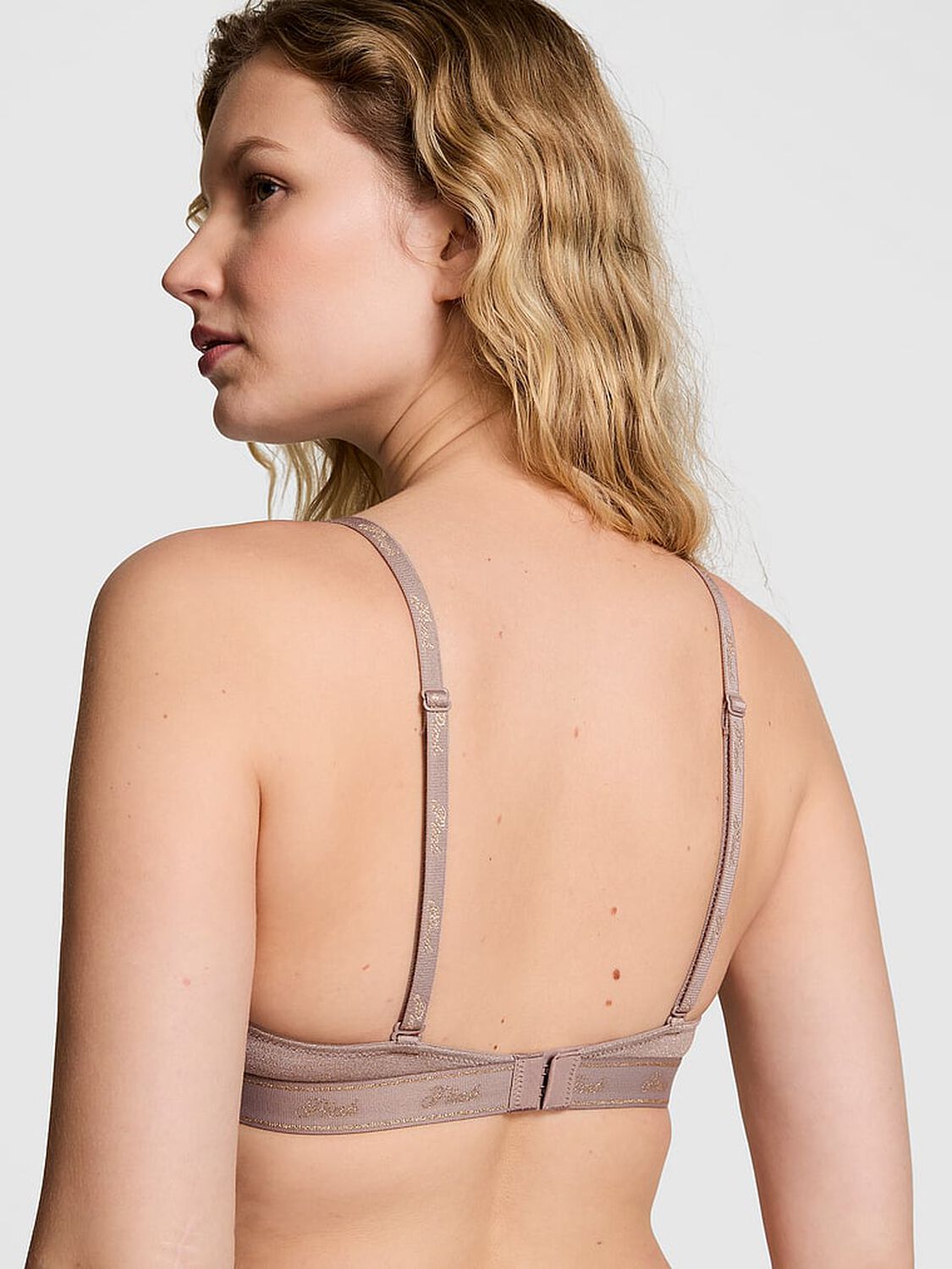 vs Pink Wear Everywhere Wear Everywhere Lightly Lined Wireless Bra Iced Coffee 2 of 4 