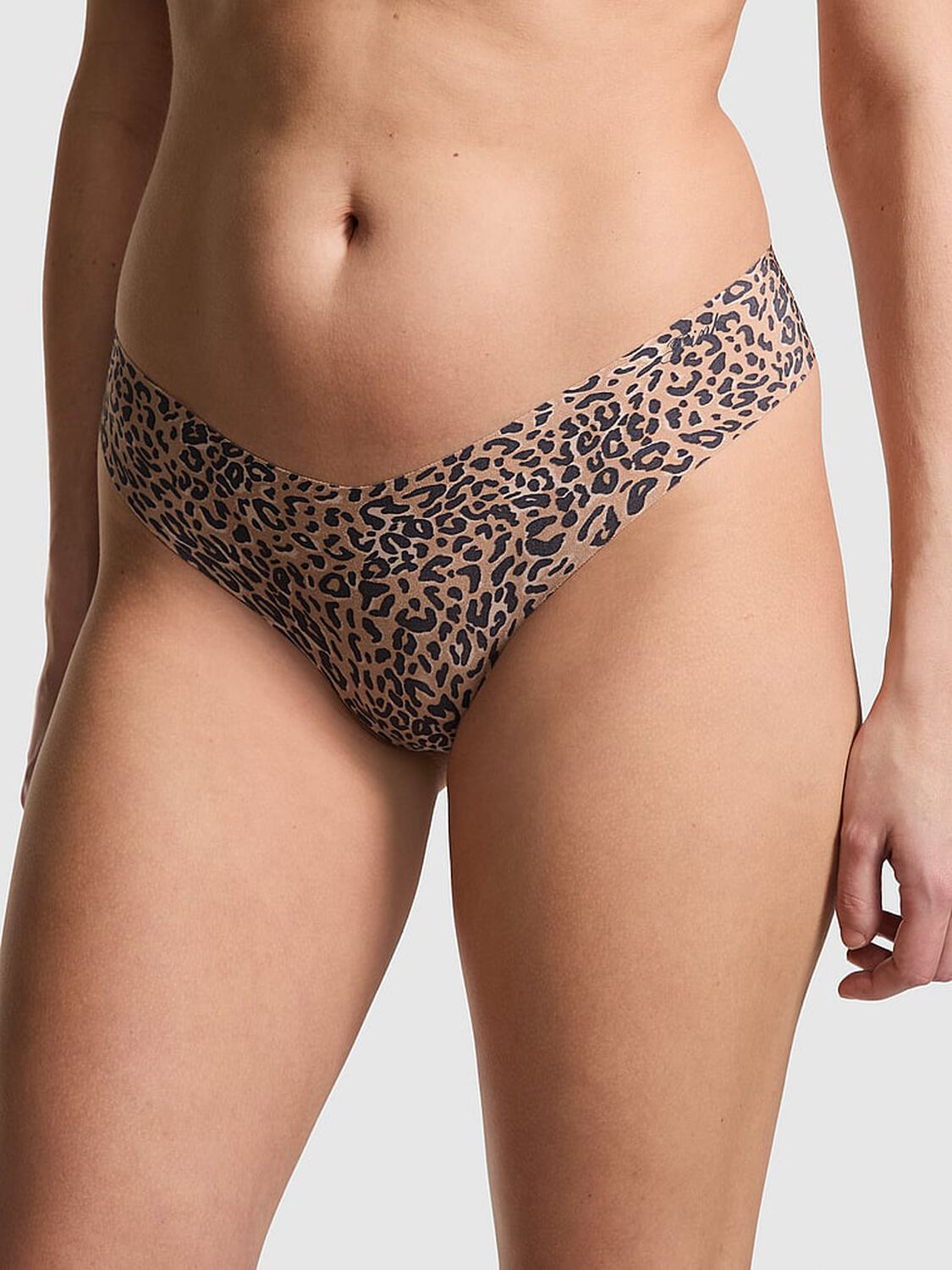 vs Pink No-Show Thong Panty Praline Leopard Print 1 of 3 