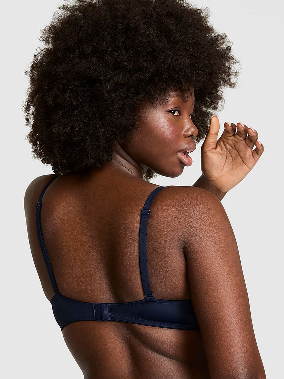 vs Pink Wear Everywhere Wear Everywhere Lightly Lined Wireless Bra Noir Navy 2 of 3 