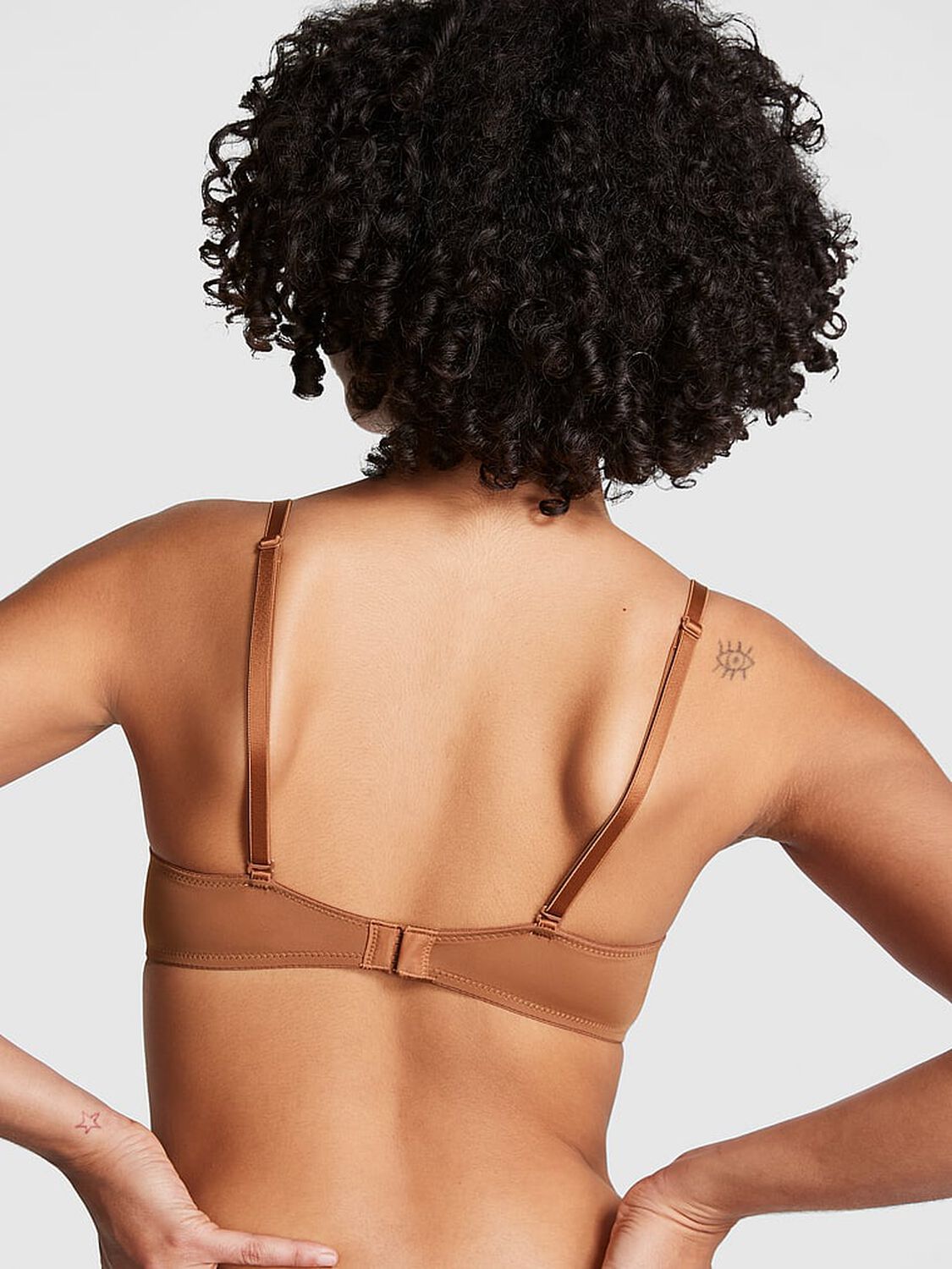 vs Pink Wear Everywhere Wear Everywhere Lightly Lined T-Shirt Bra 2 of 3 