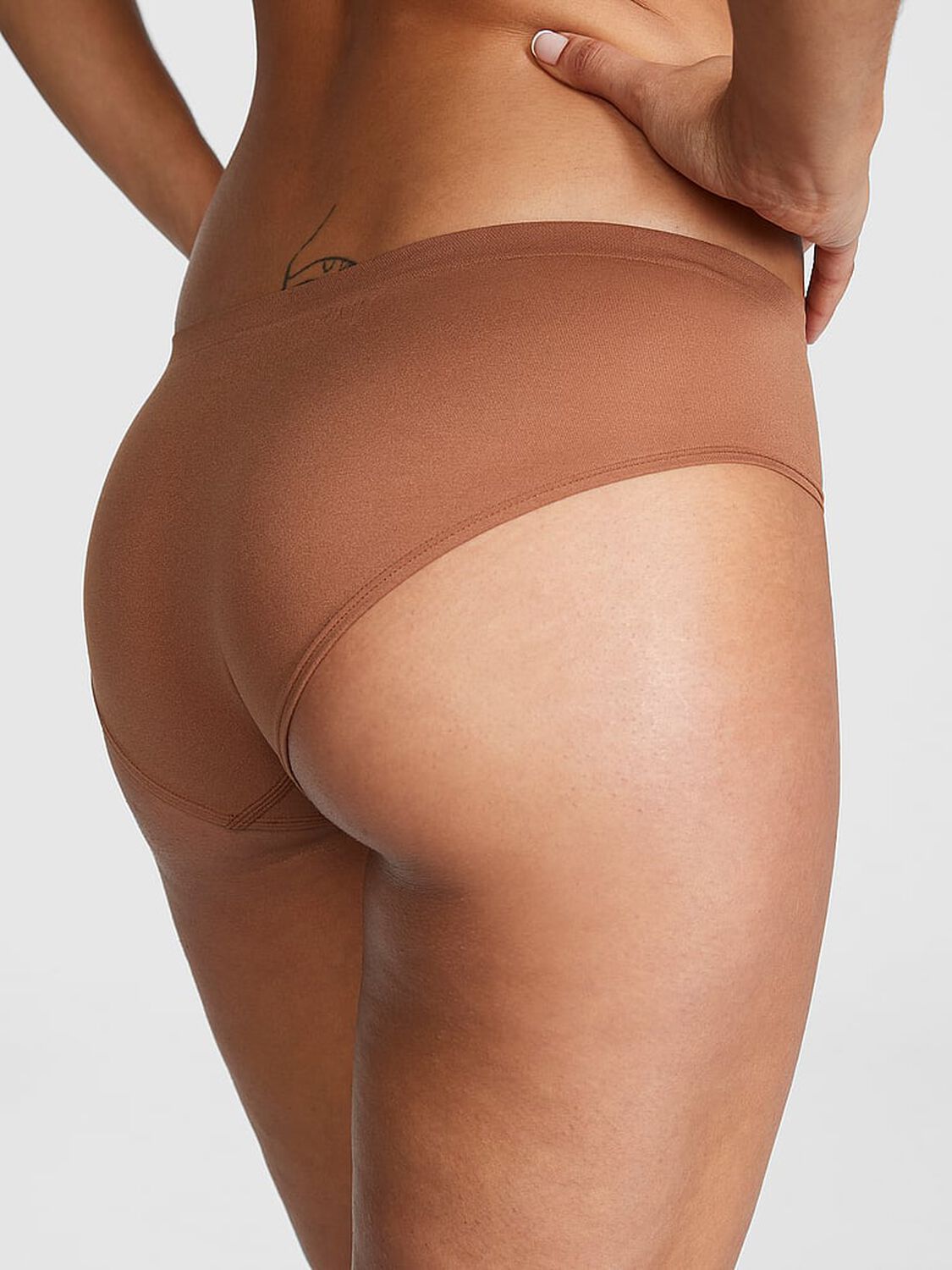 vs Pink Seamless Hiphugger Panty 1 of 3 