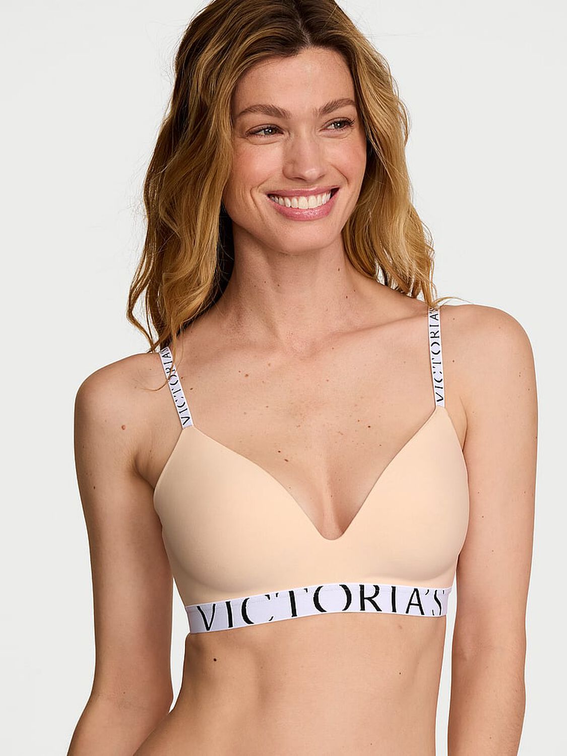 vs The T-Shirt The CoolBra&trade; Lightly Lined Wireless Marzipan 1 of 3 