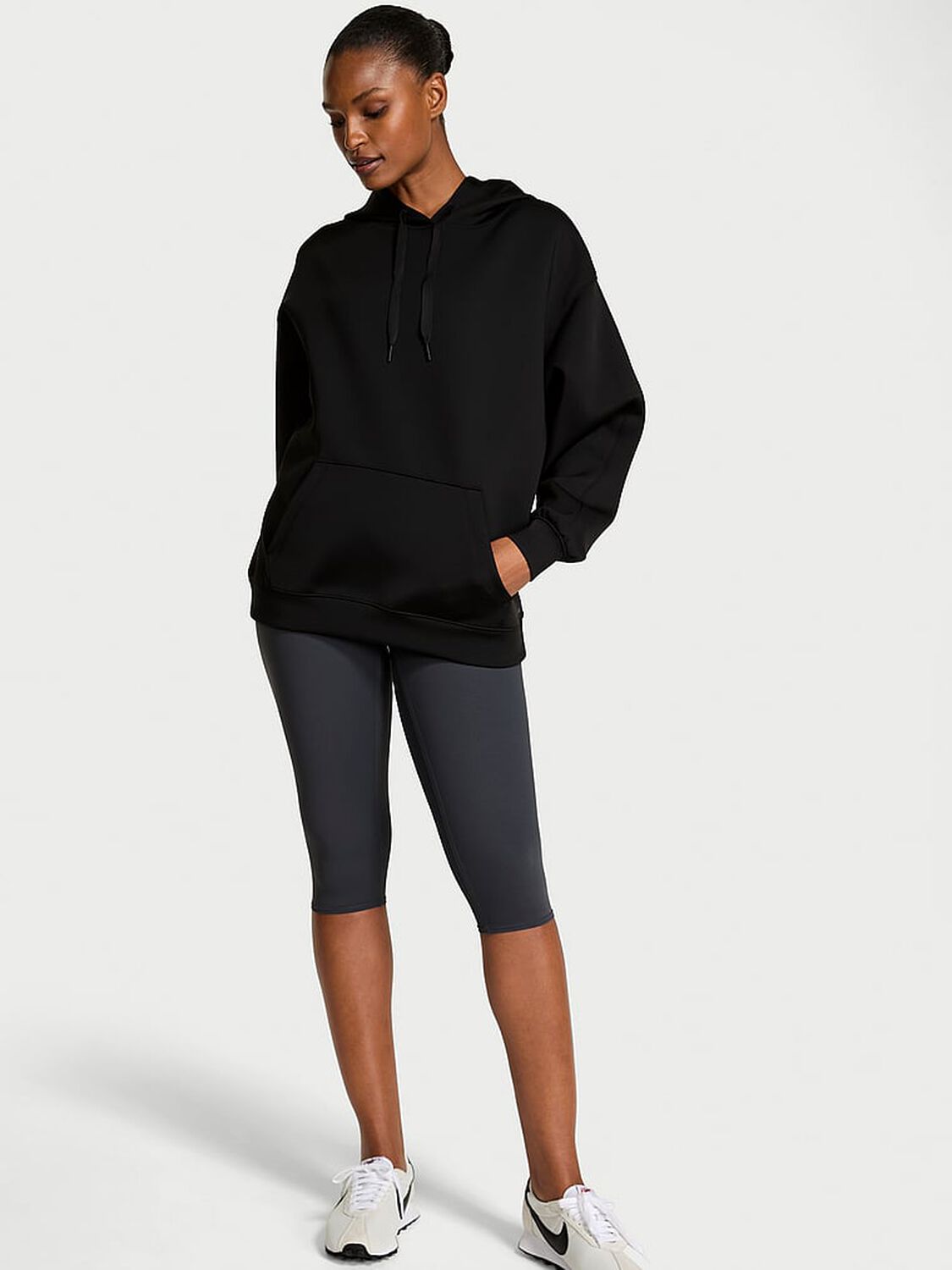 vs Vsx VSX Defined Scuba Oversized Hoodie Black 1 of 3 