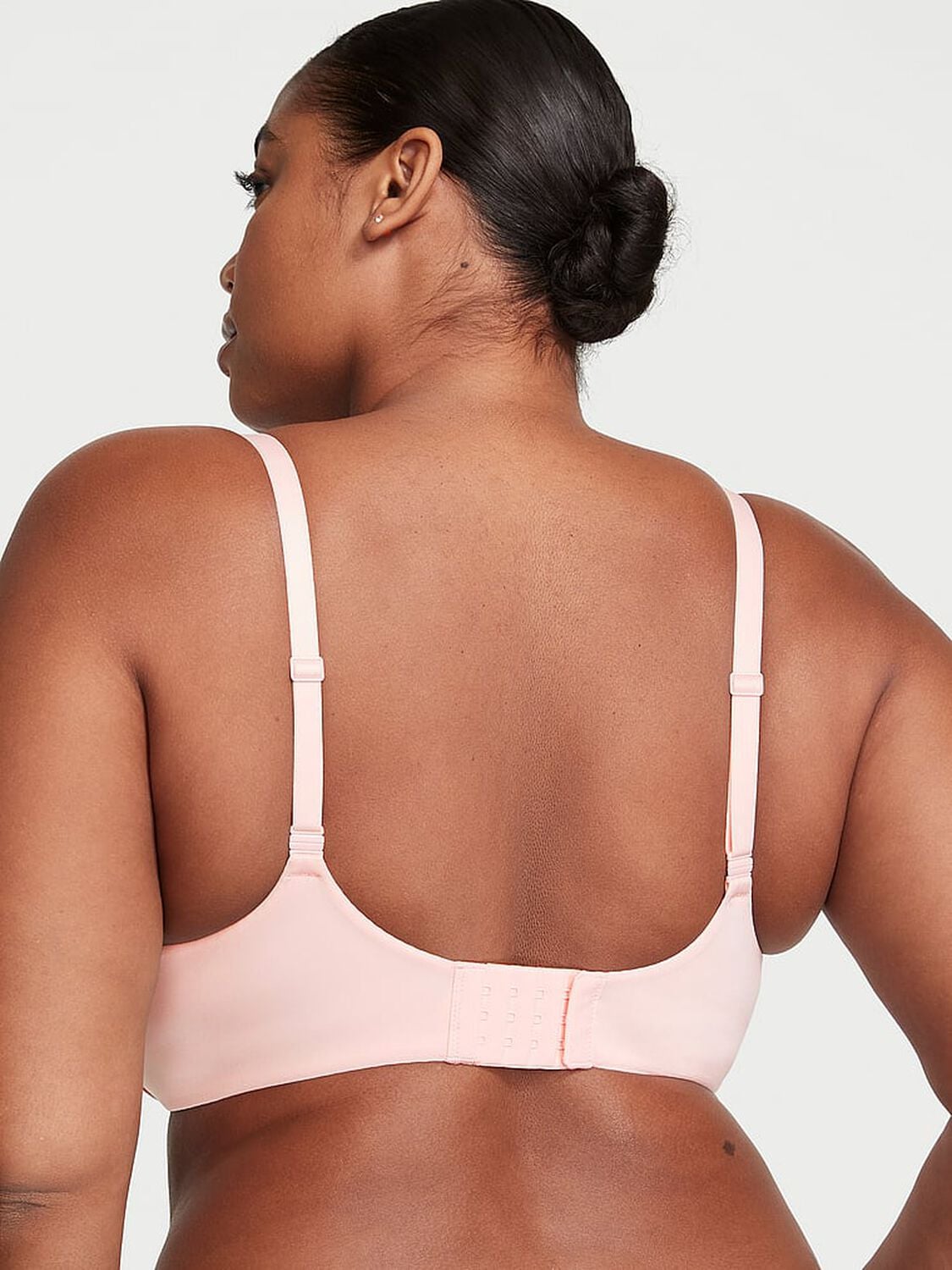 vs Body By Victoria Perfect Shape Push-Up Smooth Bra Purest Pink 2 of 4 