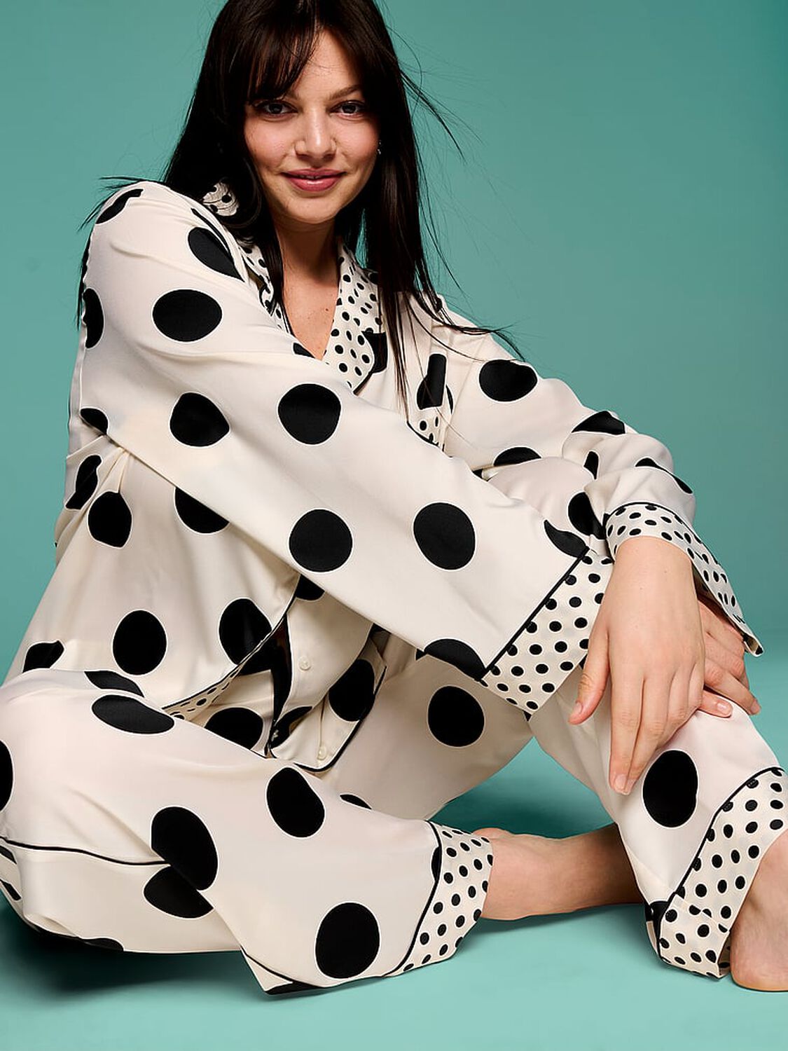 vs Victoria's Secret Signature Satin Long Pajama Set Tan & Black Dots 3 of 3 