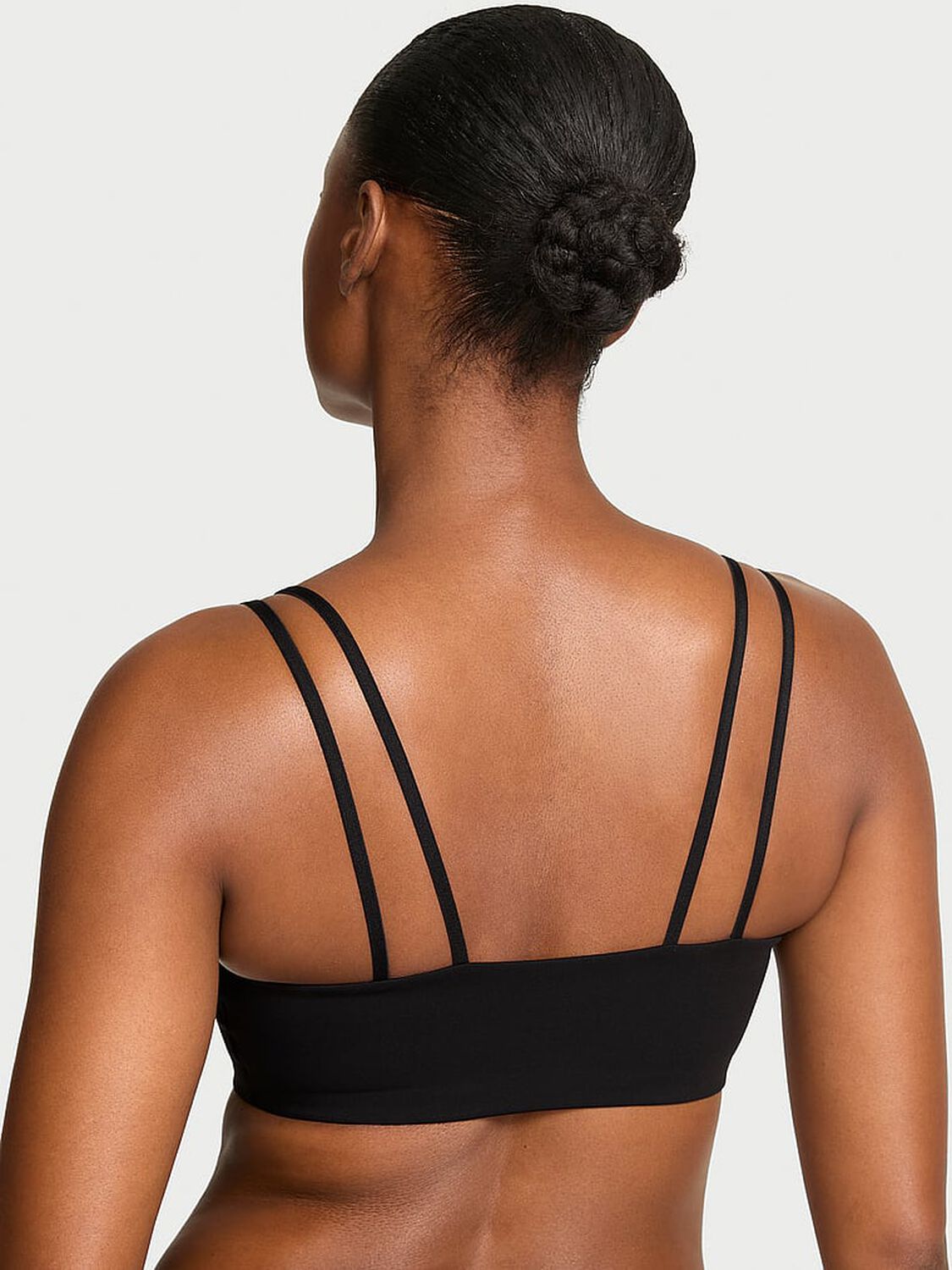 vs Vsx VSX Elevate&trade; Diamant&eacute; Flex Square-Neck Sports Bra Black Diamant&eacute; 2 of 3 
