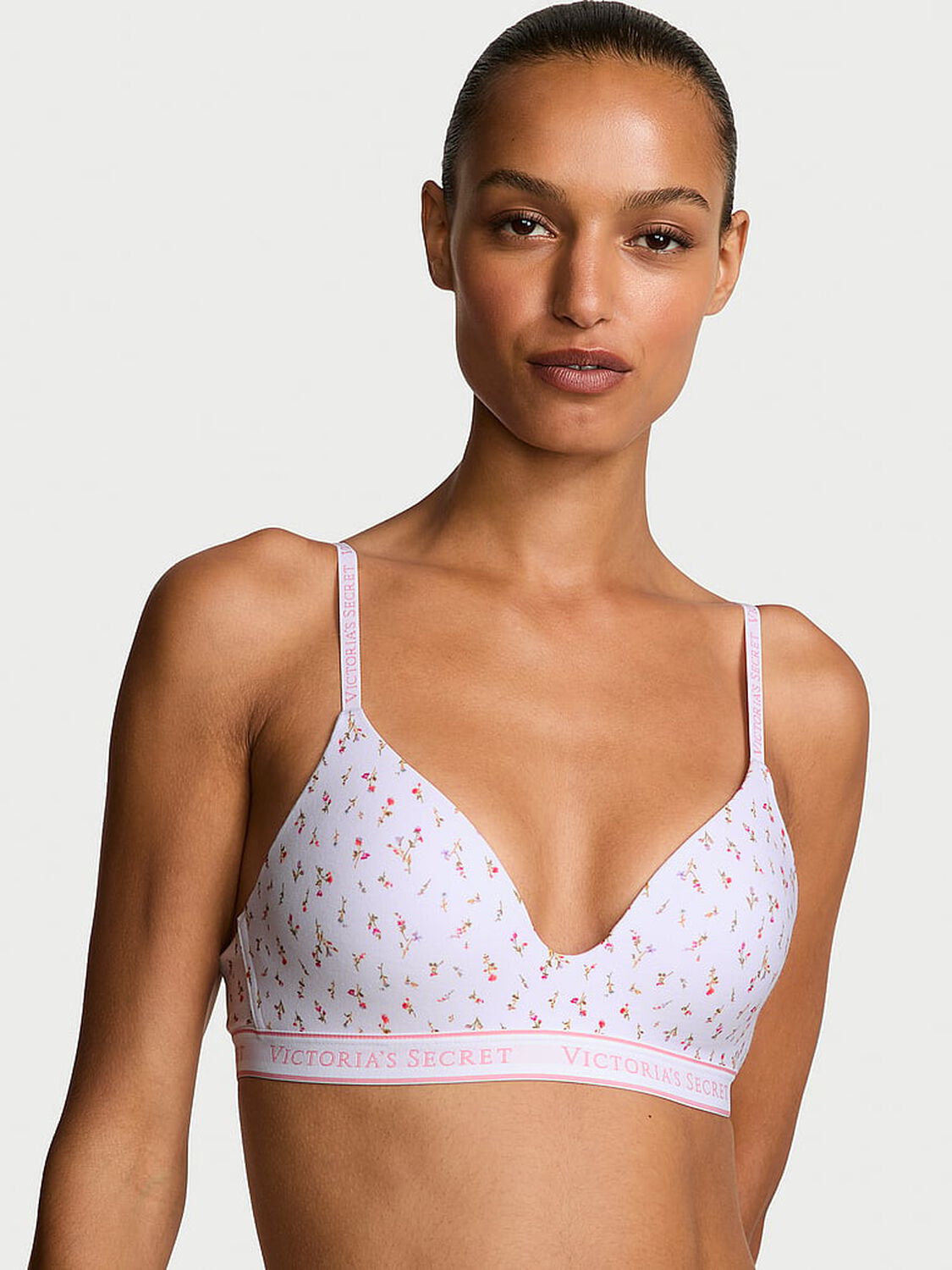 vs The T-Shirt Lightly Lined Wireless Cotton Bra 1 of 2 